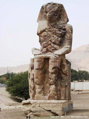 colosse de memnon